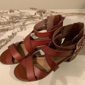 Material Girl leather shoes with heal